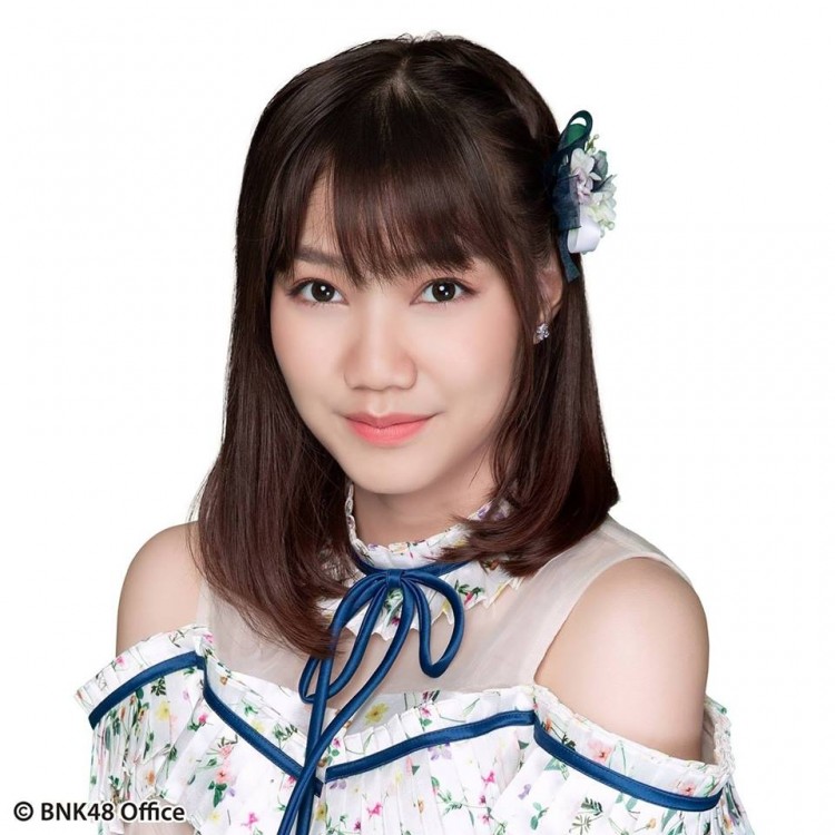 น้ำใส BNK48