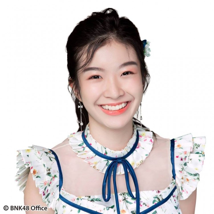 สตางค์ BNK48